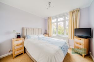 Photo 11- click for photo gallery